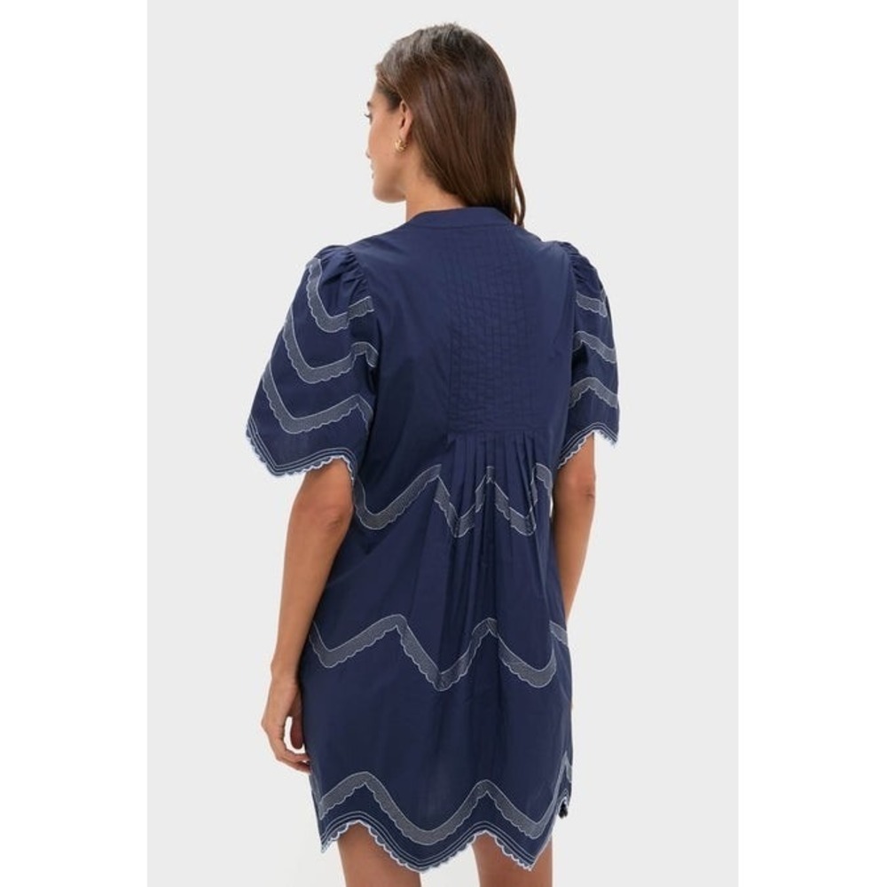 Hyacinth House Tuckernuck Navy Embroidered Weston Mini Dress XS Scalloped - Picture 9 of 9